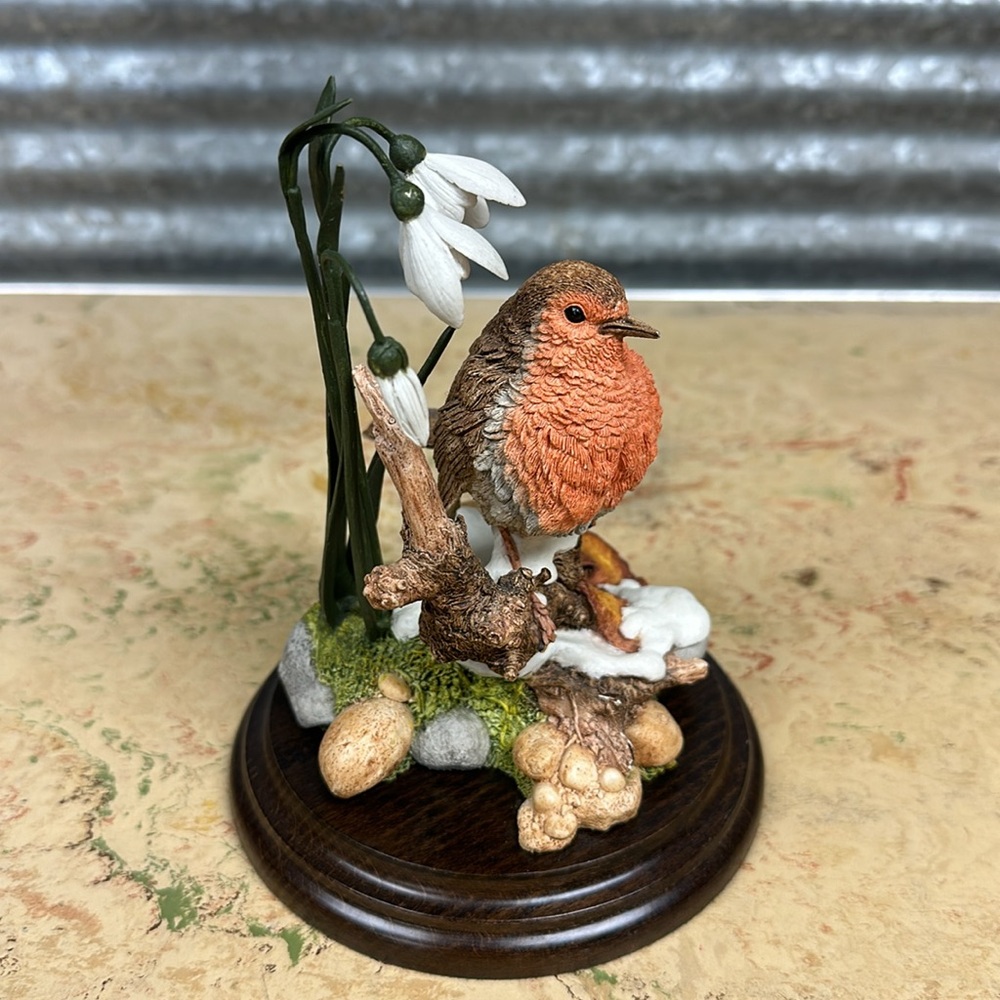 Bird figurines crafted and painted by hand in Stratford-upon-Avon England